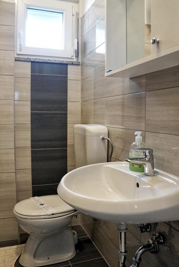 Apartmani Vesna Zambratija  Exterior foto