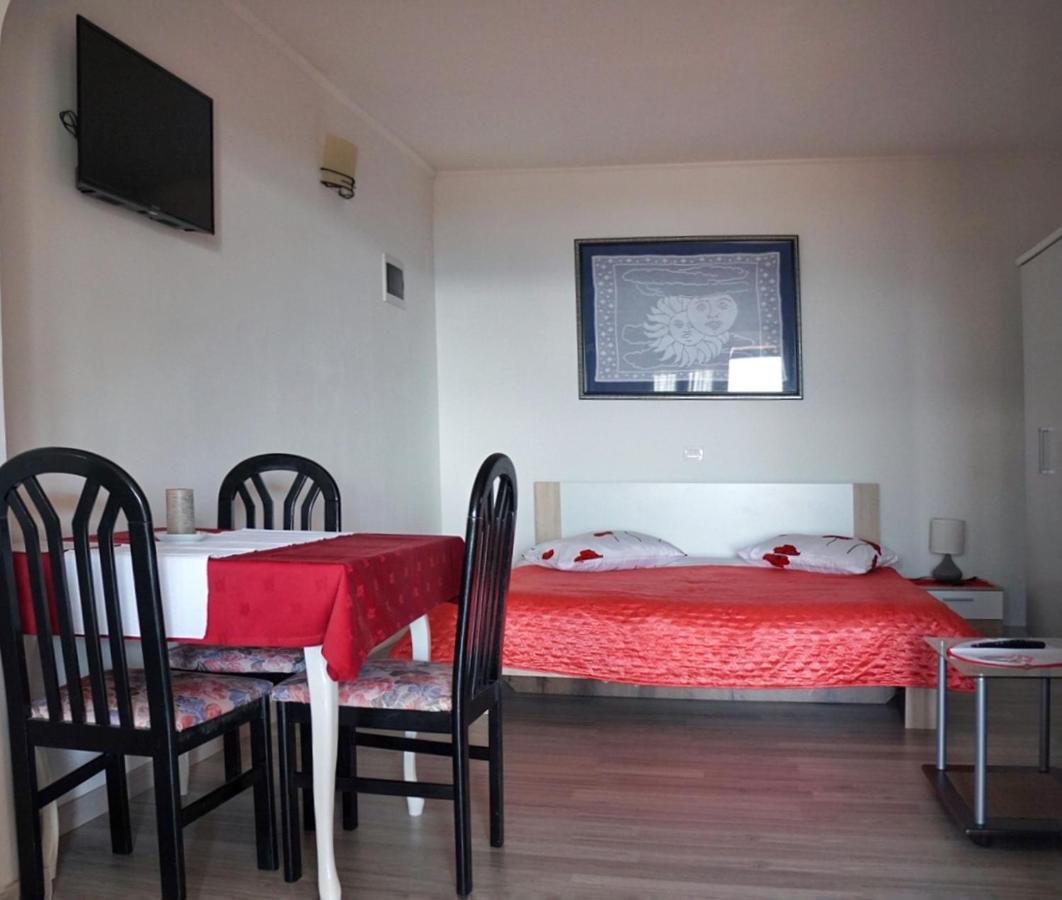 Apartmani Vesna Zambratija  Exterior foto
