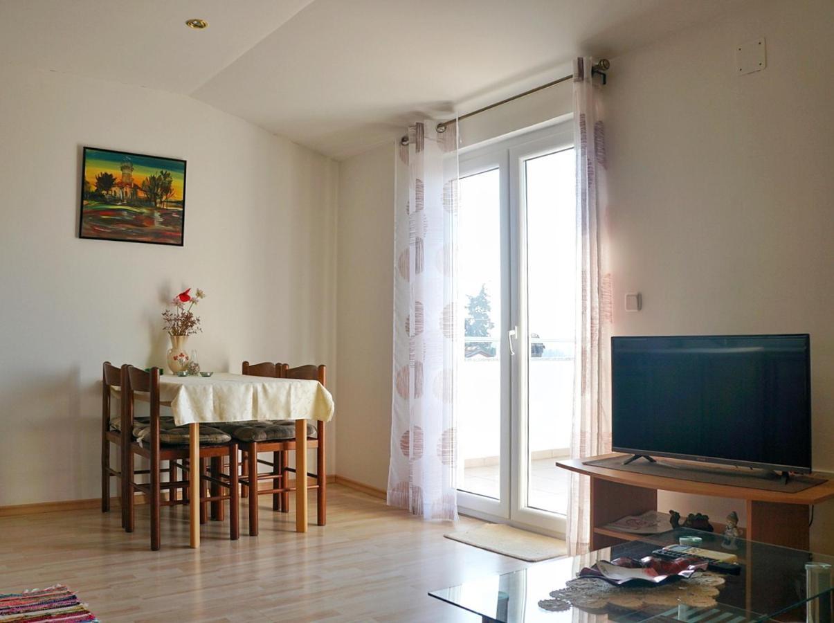 Apartmani Vesna Zambratija  Exterior foto